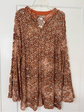 Umgee Burnt Orange Crochet Bell Sleeve Tunic
